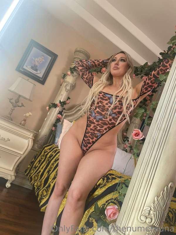 I'm ready to be ALL yours tonight 😍❤️ Message me and let's h..