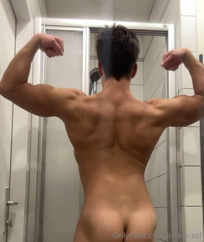 Back day😋😜