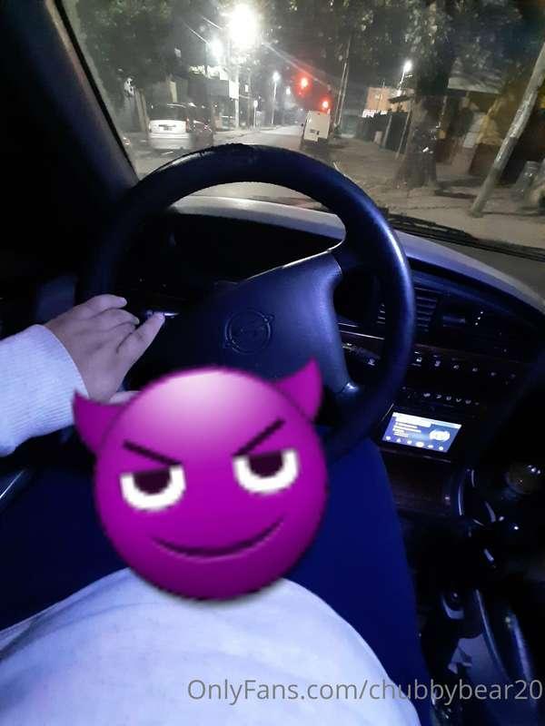 I would like someone to play with my dick while I drive 😈🔥 l..