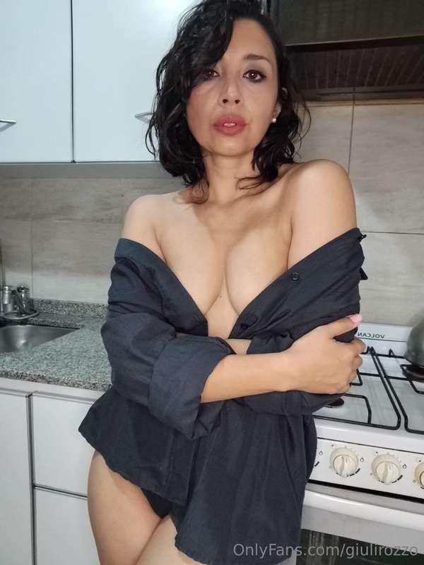 Meet Natasha… Ready to play with fire? Subscribe to her page..