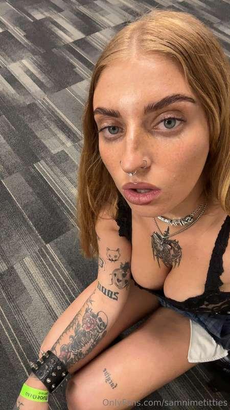 more and more tatteddd 