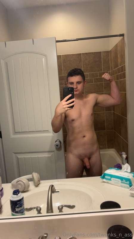 twunks_n_ass image #1