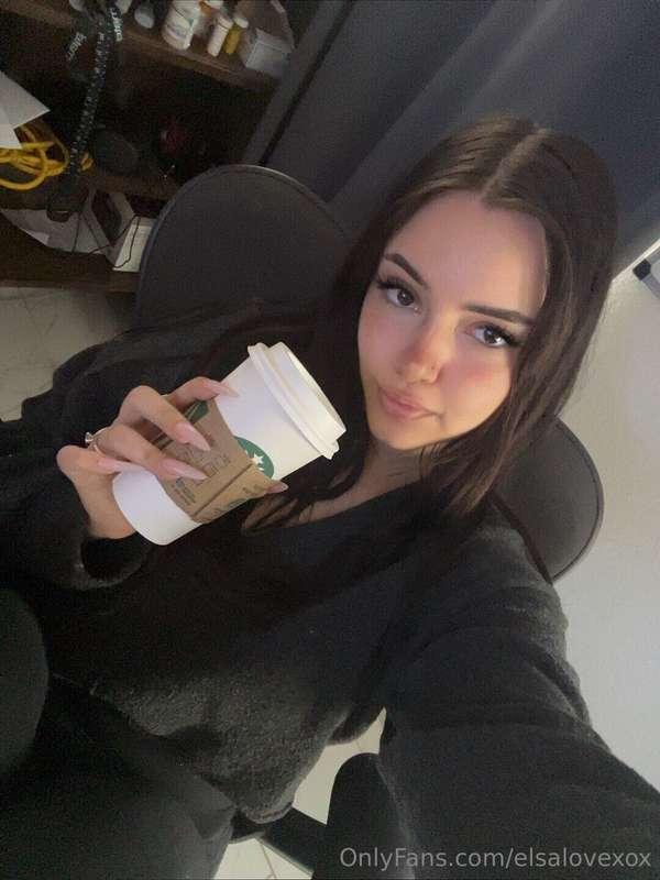 Starting my day with coffee, wanna keep me talking in my DMs..