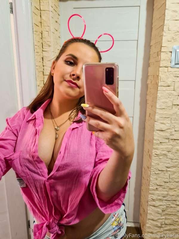 ABSOLUTE BOMB IN YOUR DMS TONIGHT 😲😈😈😈 2 VIBRATORS IN ONE PU..