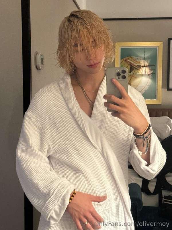 open the robe...
