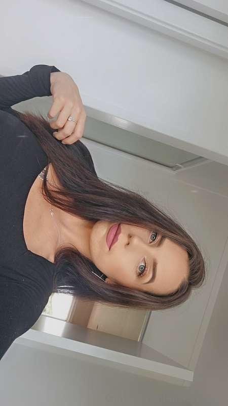 Do I look like a good gal 🙈