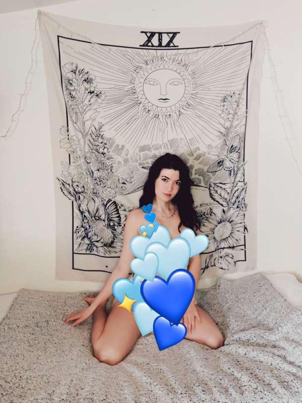 I'm posting this new set on my premium OF💋
I will also post ..