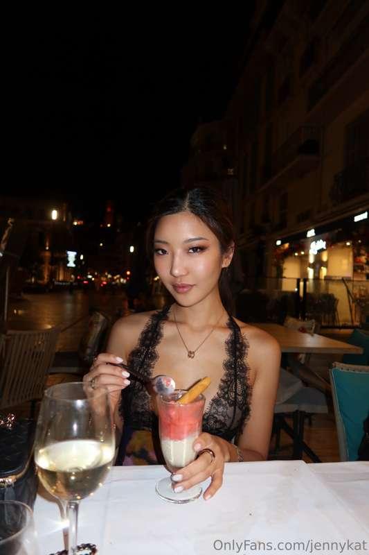 Got a taste for the spicy side? My VIP page @jennysvip serve..