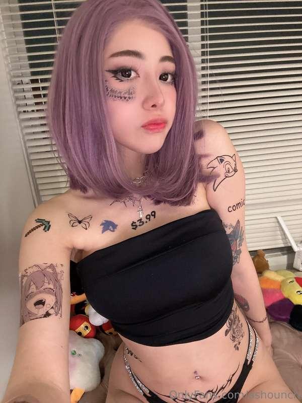 Me he convertido en tu pequeña chica mala, intento ser atrev..