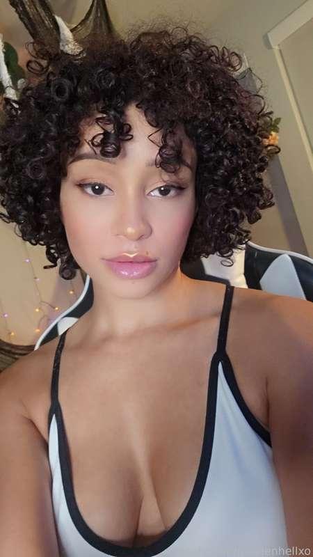 maidenhellxo image #2