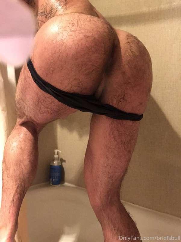 Wet hole 🙈🙈🙈
