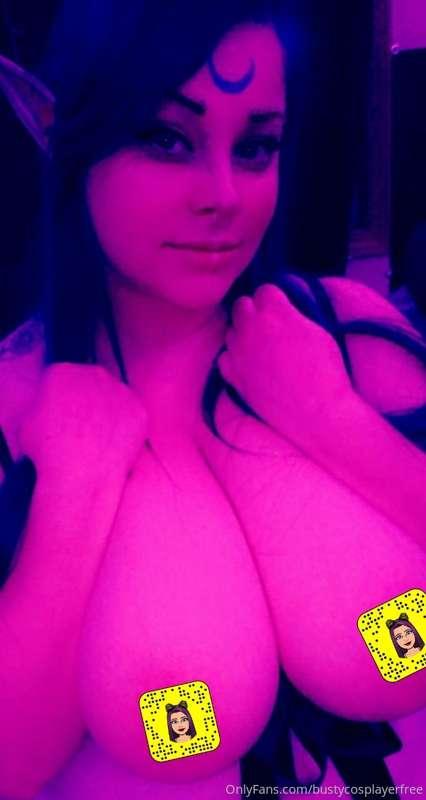 You know you want to see it all!! You can here.....onlyfans...