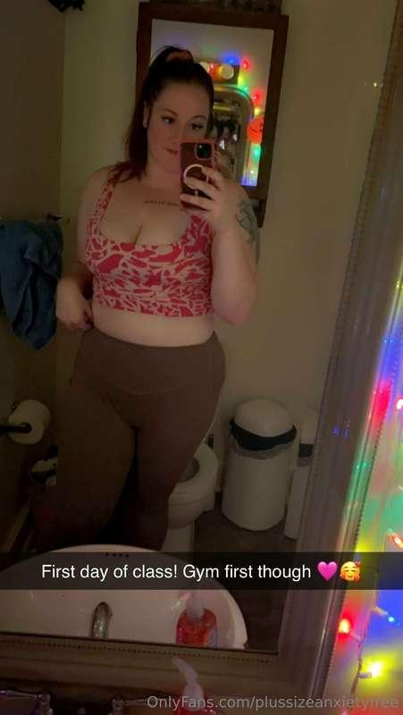 Starting college this week 🥰