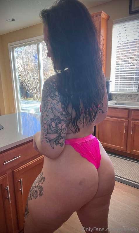 I can think of something you can do for me 👀 👅