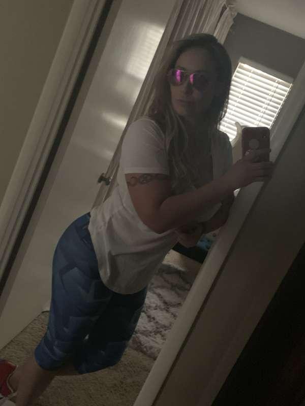 Well hello there my loves .... Wanna see why I'm smiling so ..