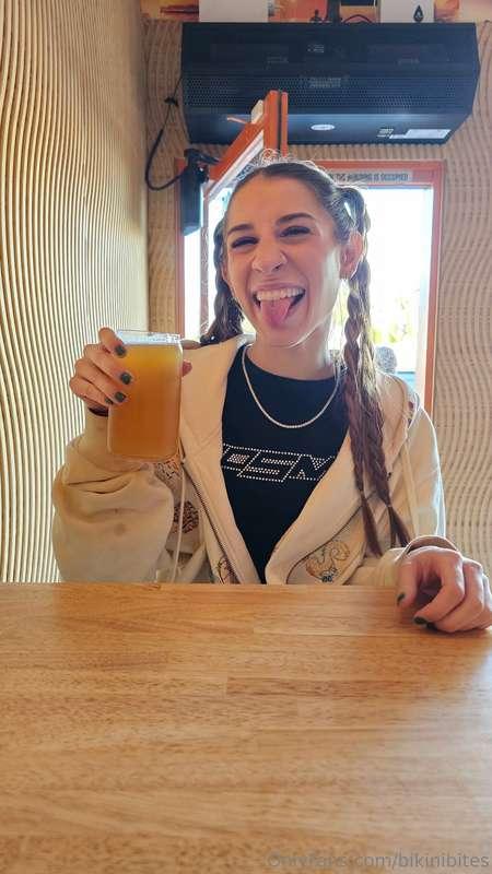 Beer and braids are my bestfriend 🎀