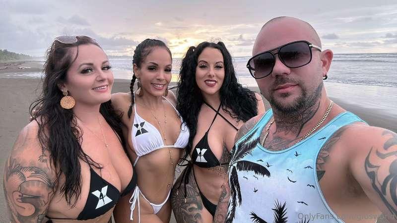 can't wait to show y'all the videos we did in Costa Rica @gr..