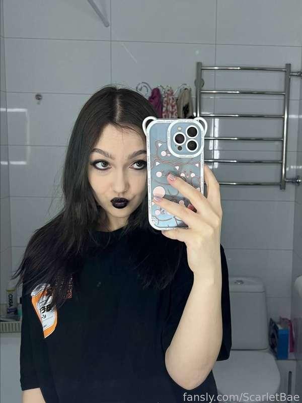 scarletbae image #1