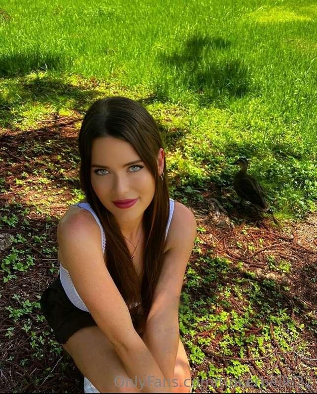 Just two sitting ducks 🦆 😋