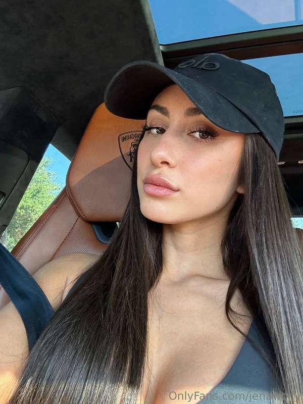jenawolfy main image