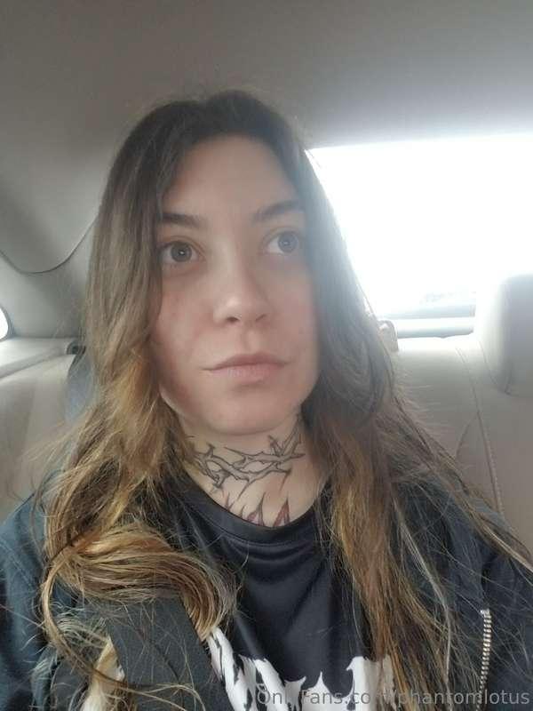 Just hanging around in my tights lol