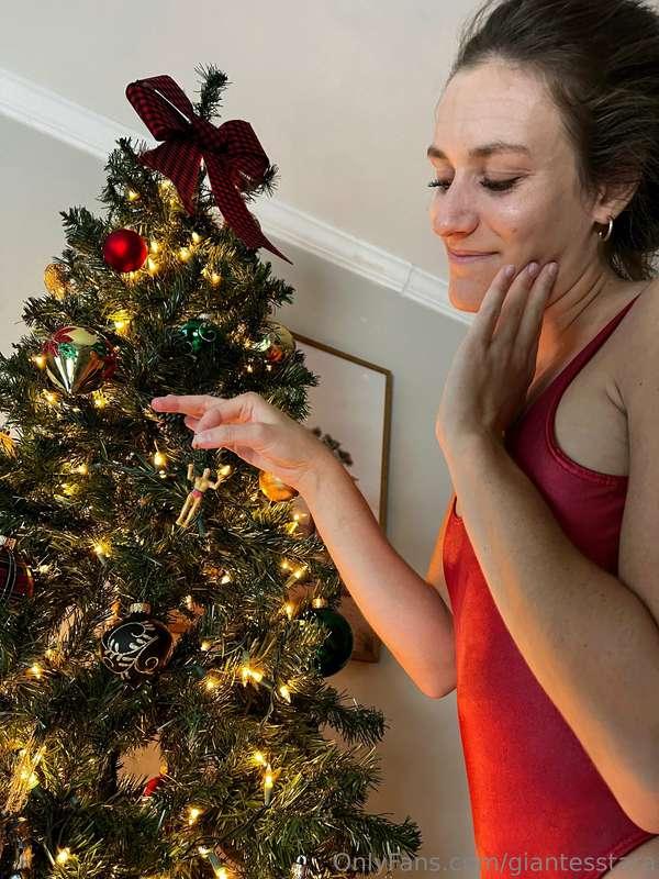 One of my favorite things about Christmas is using my playth..
