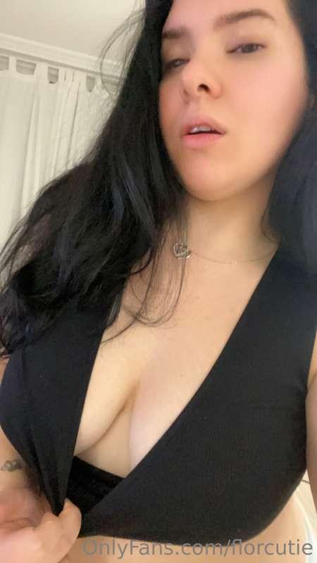 Baby, do you want me to tell you about the fantasy I have wi..