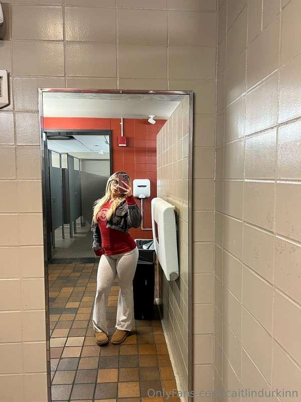 hi 😗