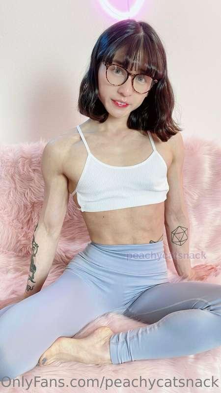 peachycatsnack image #4