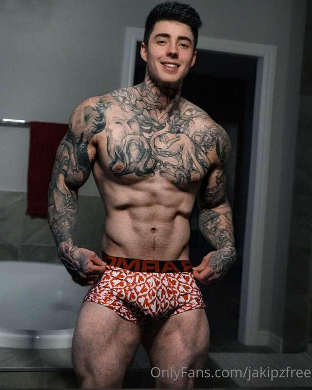 Don't forget to check out my nude/explicit content 😏🔞 @jakip..