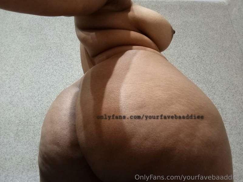 Booty needs to be eaten 🥹