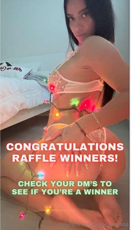 CHECK YOUR DM'S TO SEE IF YOU'RE A WINNER!! 👀