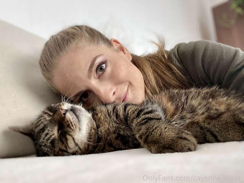 cayenne_klein_ image #1