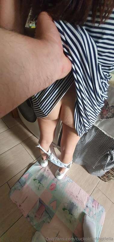 Quanto ci arrapa la nostra @hotlella ? A me tantissimo!   St..