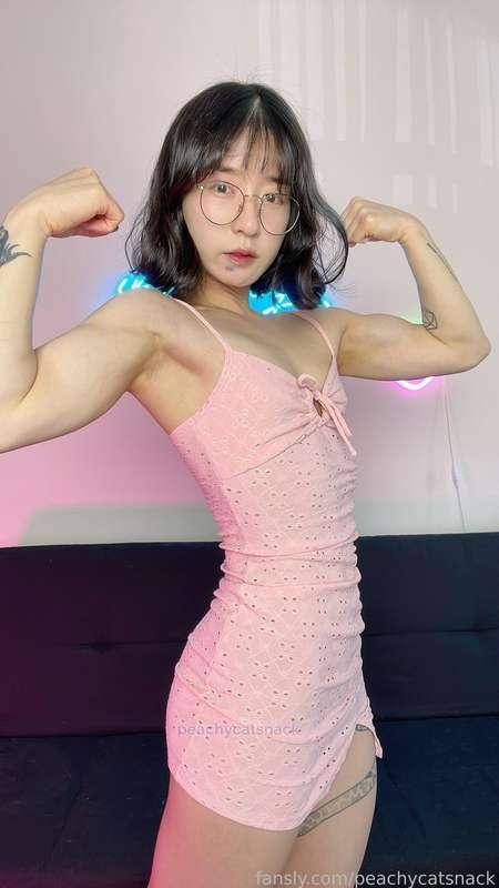peachycatsnack image #3