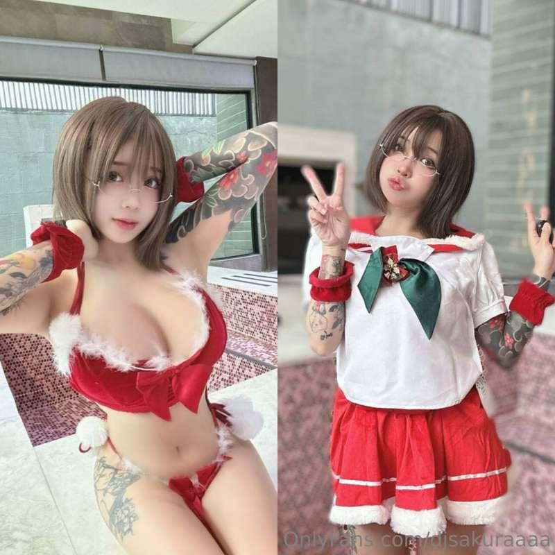 Left or right ? ❤️🫶🏻🫶🏻