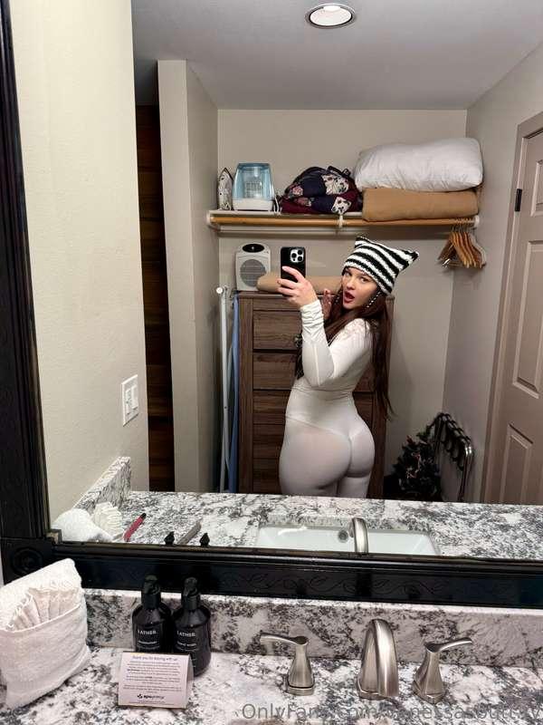 Still thicc 😮‍💨