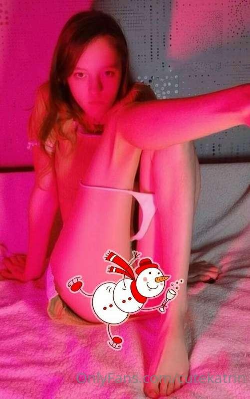 I want so much you to spread me legs and put your face betwe..