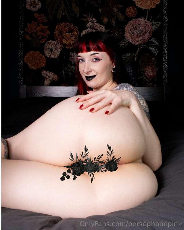 50% off my page 👀 https://onlyfans.com/sephypink 