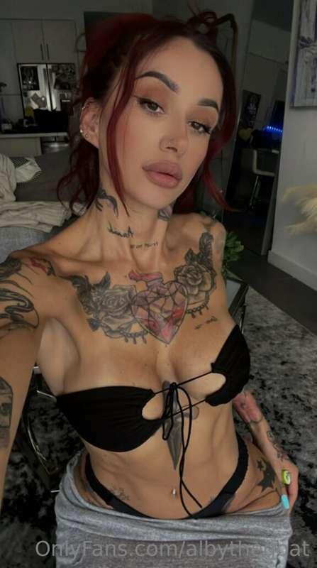 Good moaningggg 👅