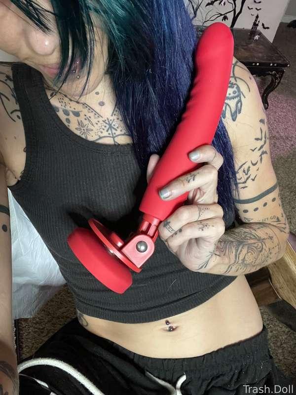 trashdoll image #0