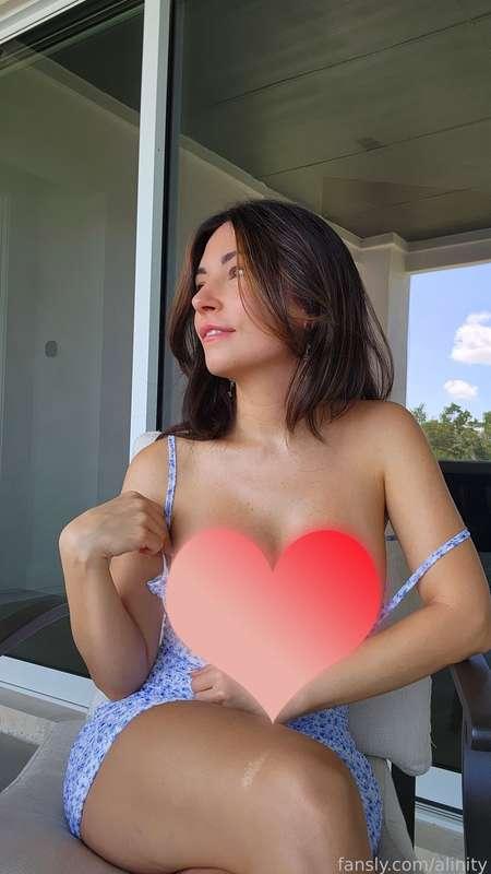 Feeling super super juicy.💦 Made an outdoor nude set!!🌳🌞 Showing off upskirt peeks at my pussy😻, and getting my titties out💖💖. I loveeee how sexy I feel in this dress 🥵 Do you think the neighbors saw me naked?? 🤫🤫 its our secret 😈

#fyp