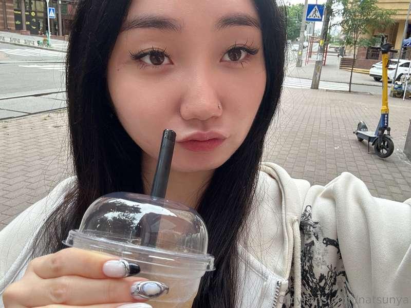 I was just walking and then suddenly I snapped out back to r..