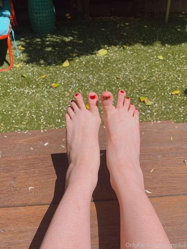 Feet Feeling pretty 🤍