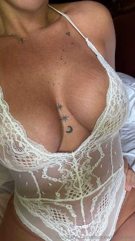 This is the perfect spot for your... 🤔😜