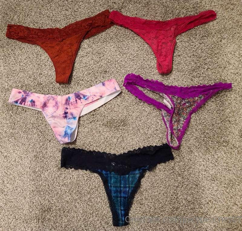 Which Thong should I wear Thursday? The Thong that wins I wi..