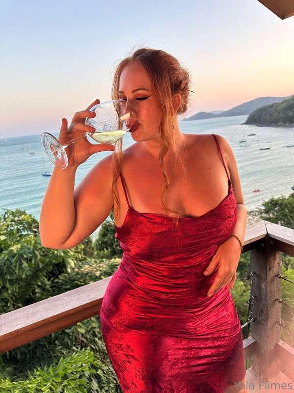 This wine’s not the only thing with a bold finish 🍷