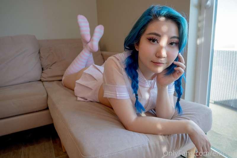 I love my pinky outfit, what do you think? UwU