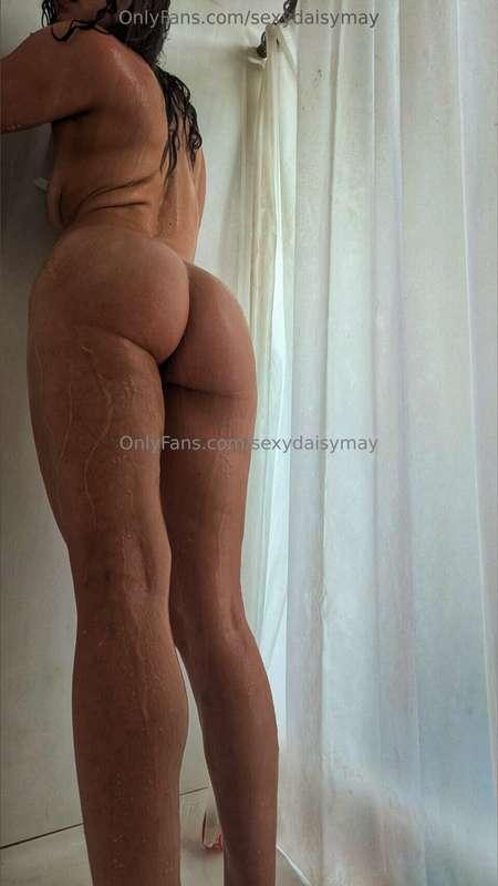 Happy Bumday, darlings😘😘