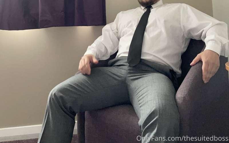thesuitedboss image #1